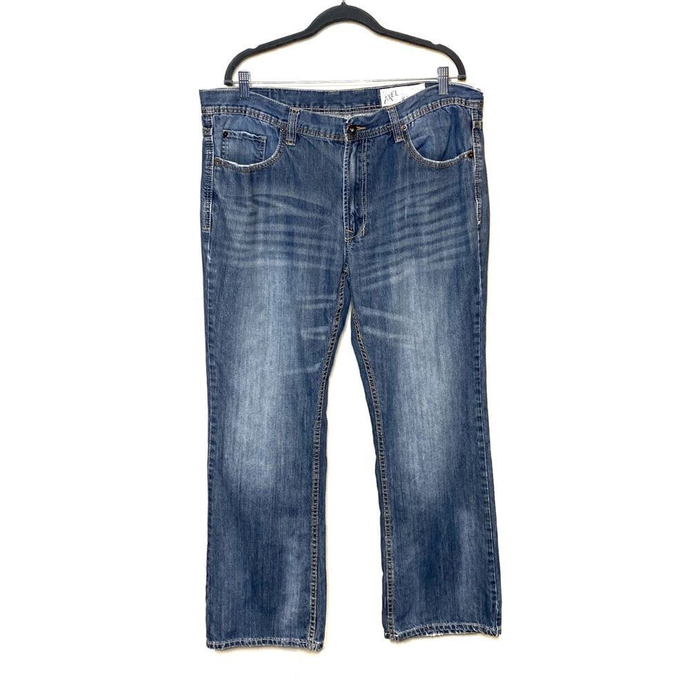 T.k. Axel medium wash slim straight jeans size 32 X 32